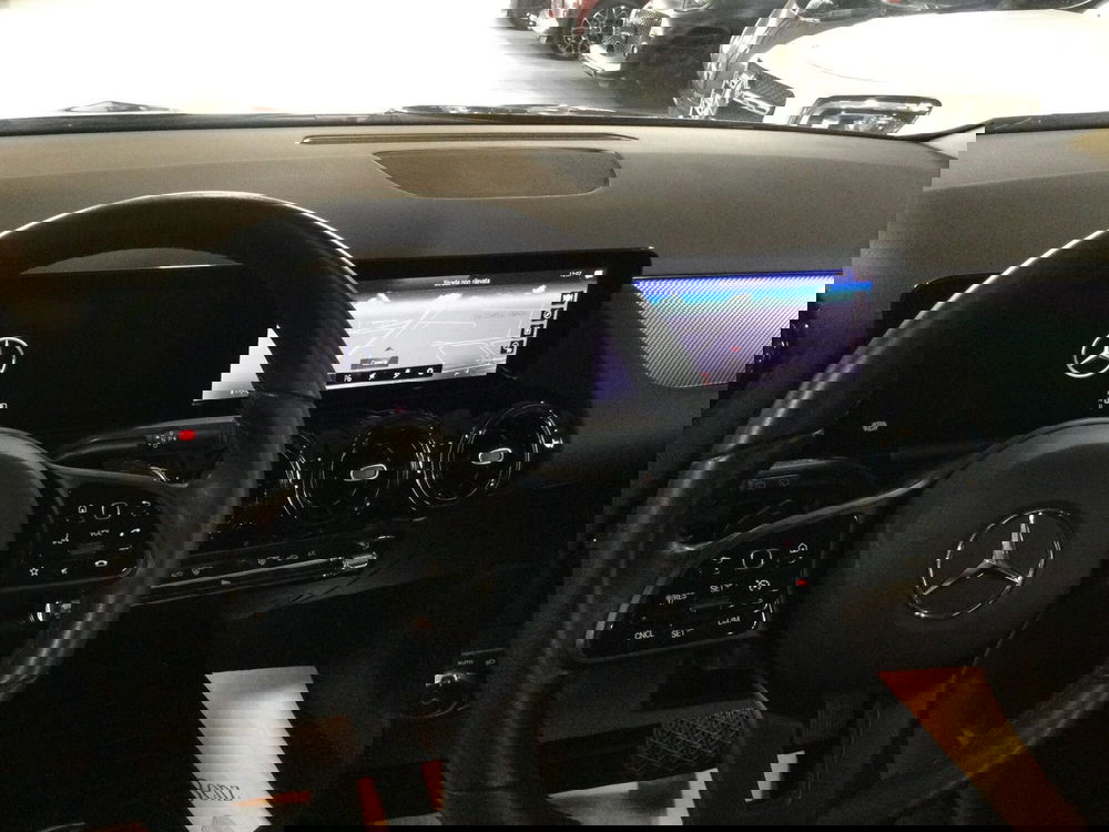 Mercedes-Benz GLA SUV usata a Caserta (14)