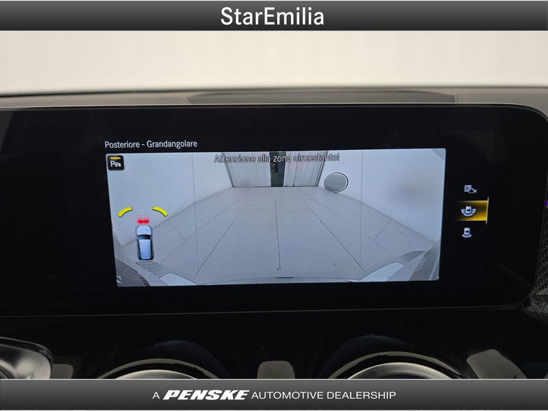 Mercedes-Benz GLB usata a Bologna (12)