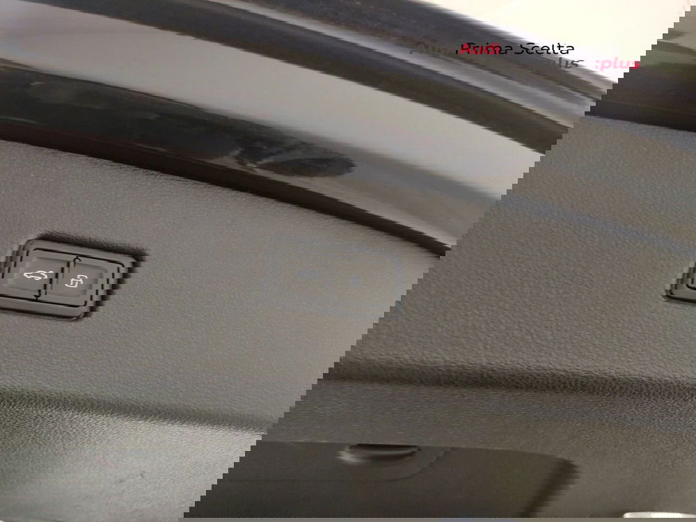 Audi Q4 Sportback usata a Avellino (10)