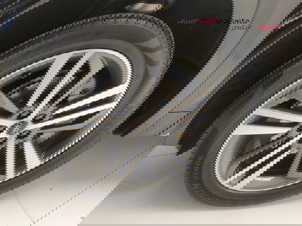 Audi Q4 Sportback usata a Avellino (17)