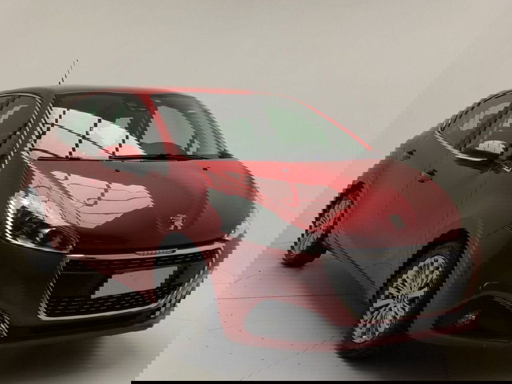 Peugeot 208 usata a Avellino