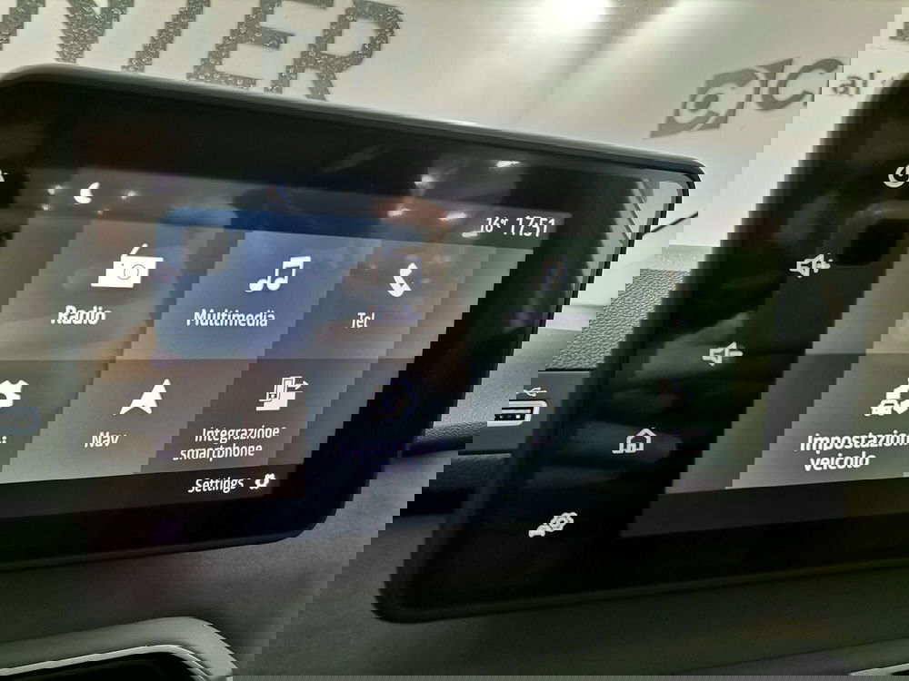 Dacia Sandero Stepway nuova a Salerno (12)