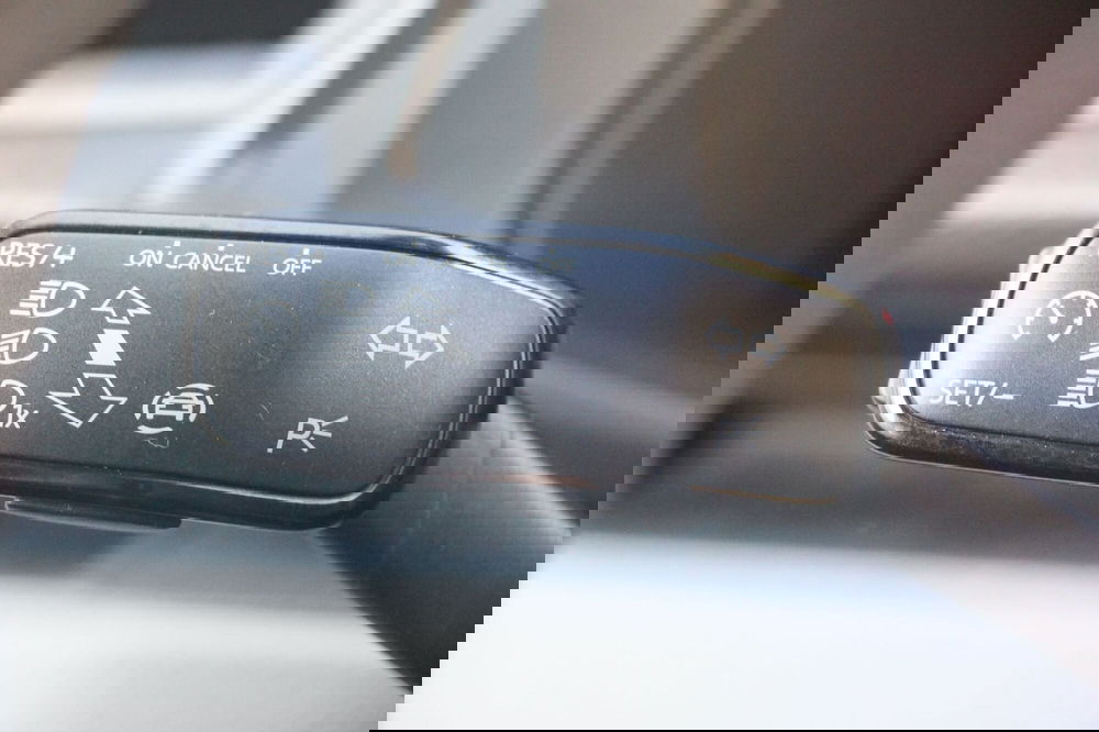 Volkswagen Veicoli Commerciali T6.1 Furgone usata a Torino (15)