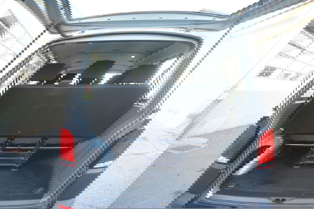 Volkswagen Veicoli Commerciali T6.1 Furgone usata a Torino (7)