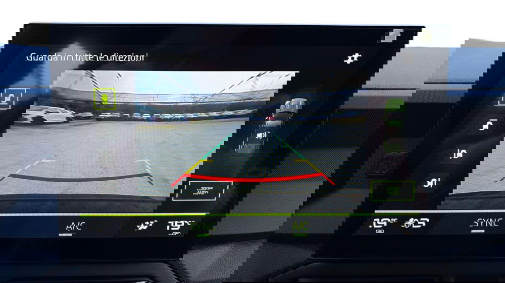 Dacia Bigster nuova a Treviso (16)