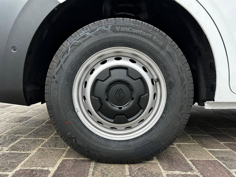 Renault Master Furgone nuova a Treviso (6)
