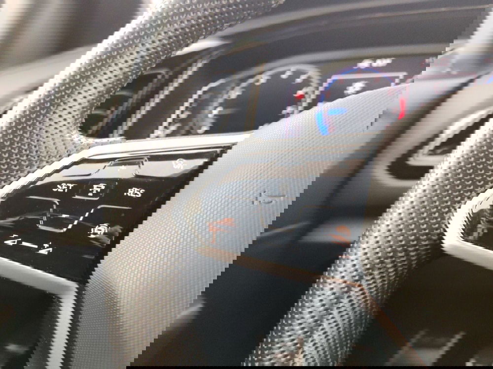 Volkswagen T-Roc usata a Massa-Carrara (14)