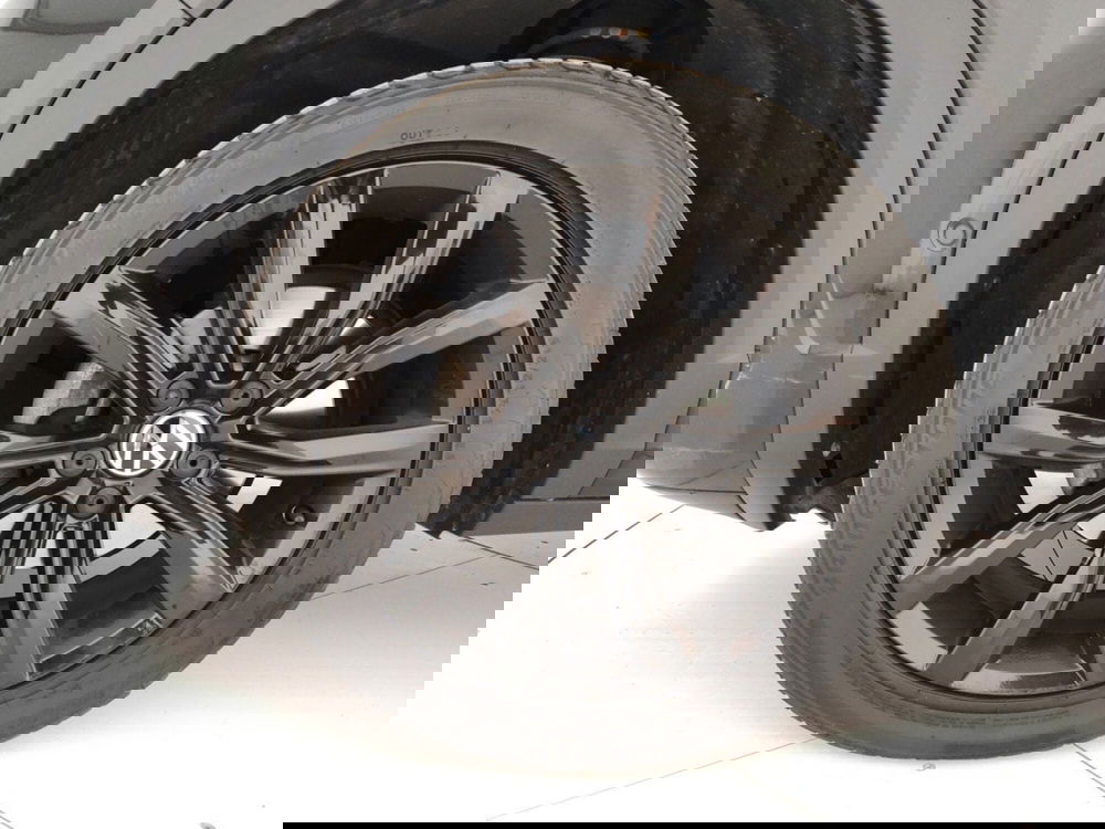 Volkswagen T-Roc usata a Massa-Carrara (6)