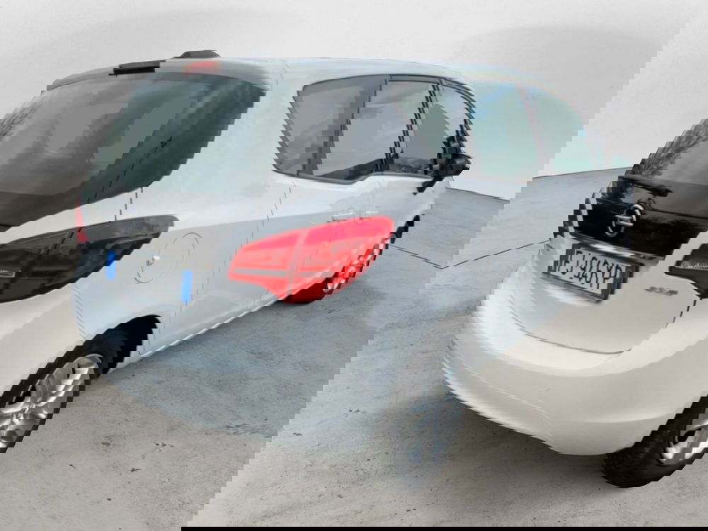 Opel Meriva usata a Perugia (13)