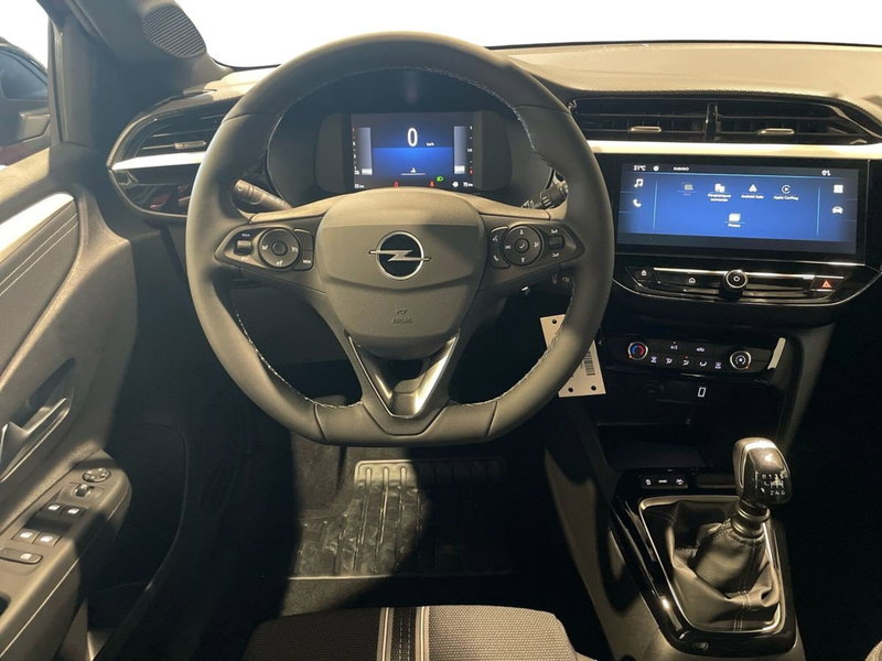 Opel Corsa nuova a Salerno (10)