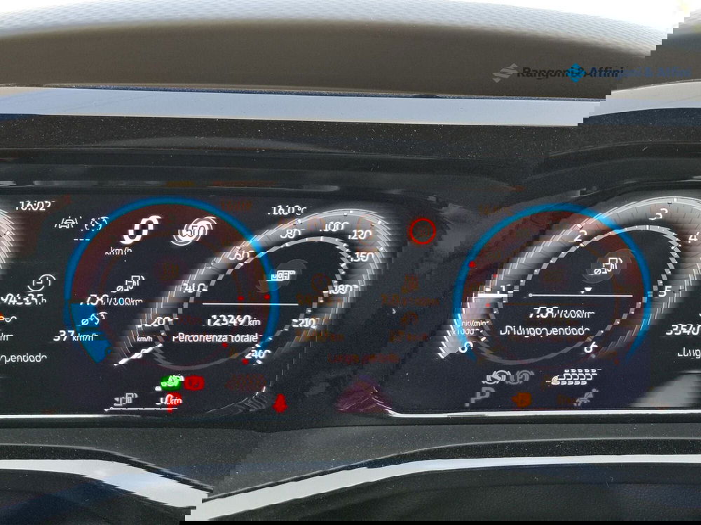 Volkswagen Multivan usata a Brescia (9)