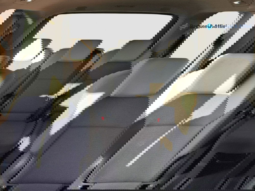 Volkswagen Multivan usata a Brescia (15)