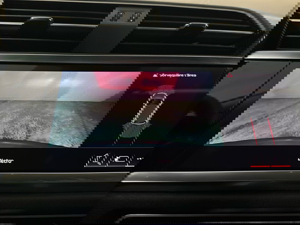 Audi Q3 usata a Napoli (15)