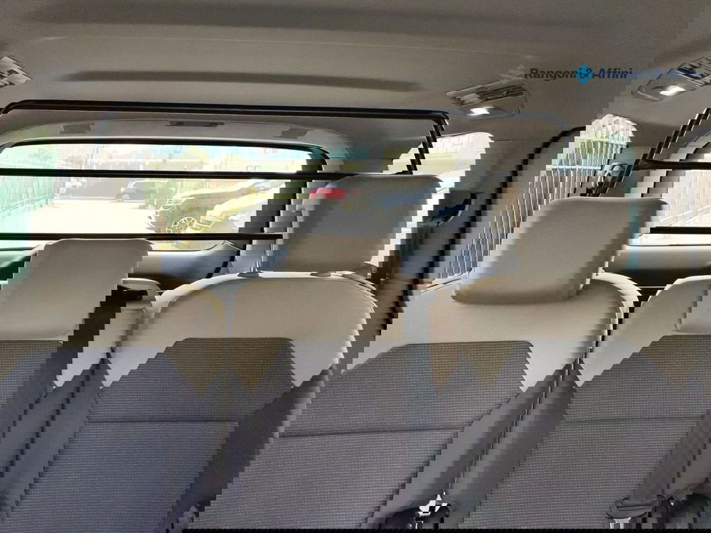 Volkswagen Multivan usata a Brescia (13)