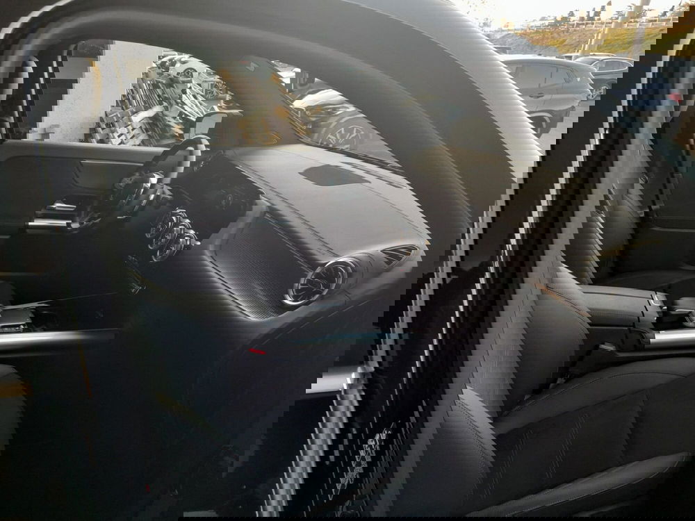 Mercedes-Benz EQA usata a Asti (12)