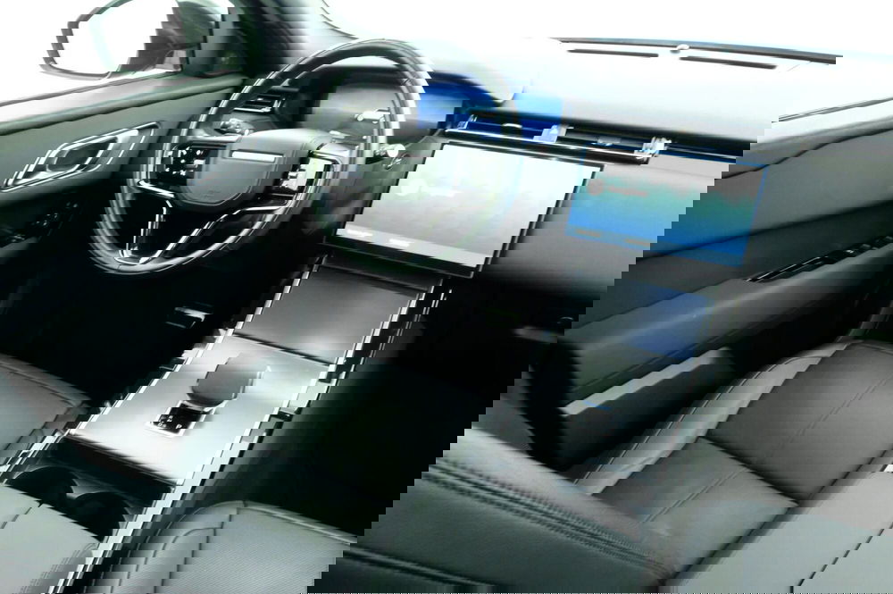 Land Rover Range Rover Velar usata a Mantova (11)