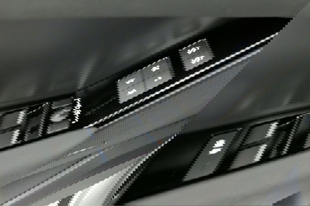 Land Rover Range Rover Velar usata a Mantova (13)