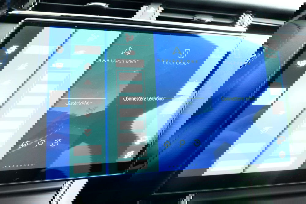 Land Rover Range Rover Velar usata a Mantova (16)