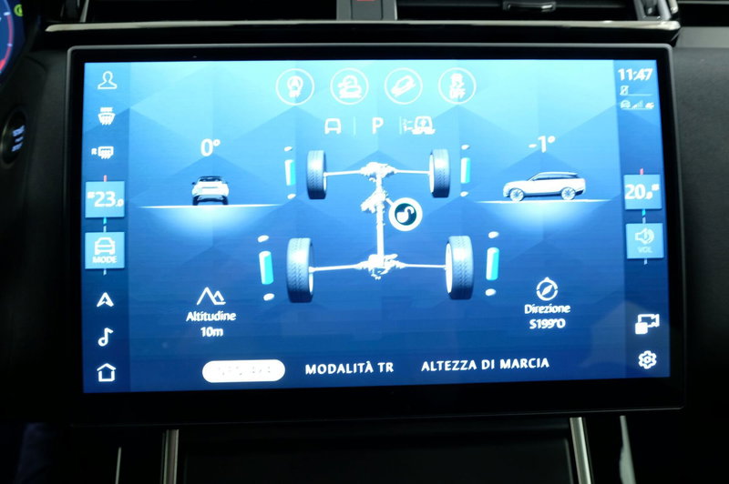 Land Rover Range Rover Velar usata a Mantova (17)