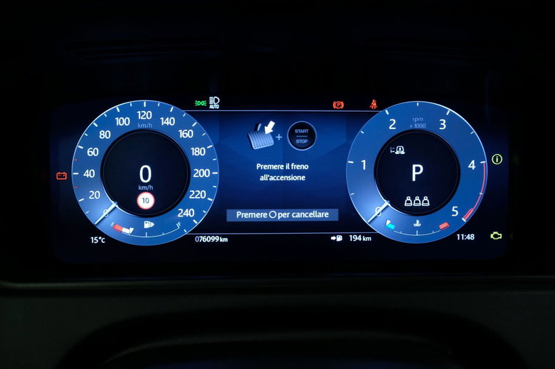 Land Rover Range Rover Velar usata a Mantova (20)