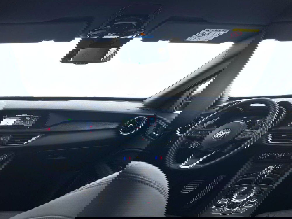 Alfa Romeo Stelvio usata a Perugia (6)