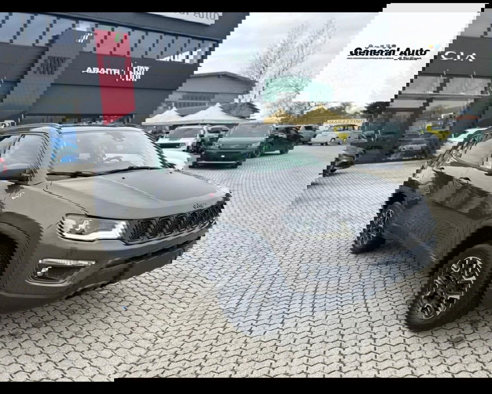 Jeep Compass usata a Lucca