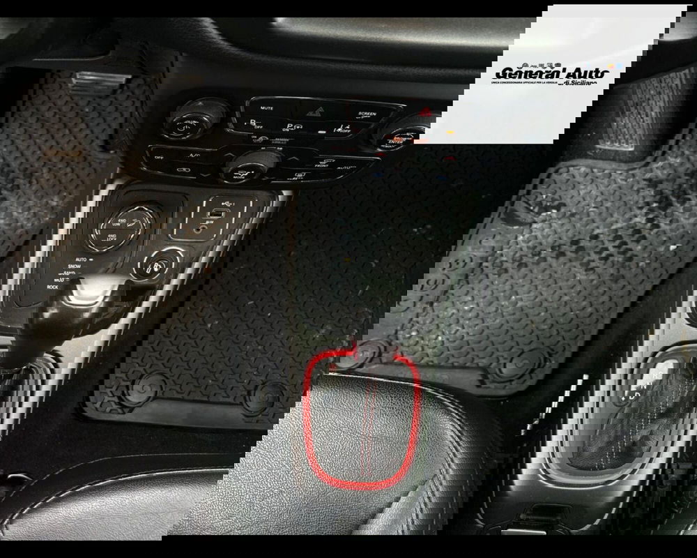 Jeep Compass usata a Lucca (16)