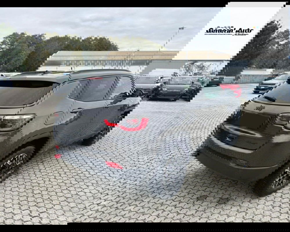 Jeep Compass usata a Lucca (8)