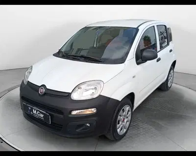 Fiat Panda van 0.9 nat.p. 70cv Pop 2p.ti serie 4 E6d del 2019 usata a Teverola