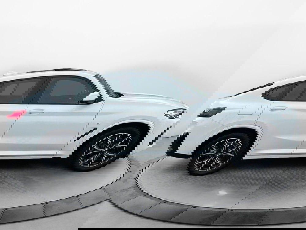 BMW X4 usata a Caserta (13)