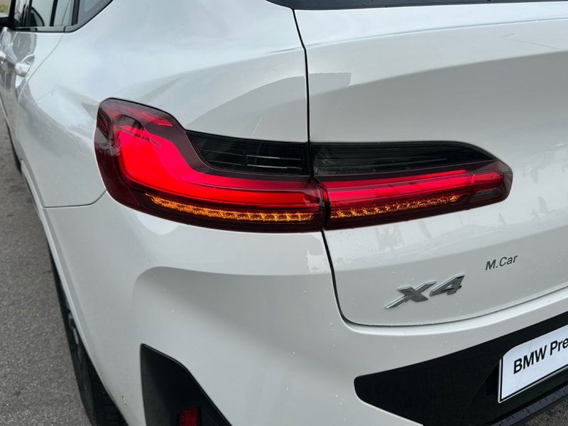 BMW X4 usata a Caserta (14)