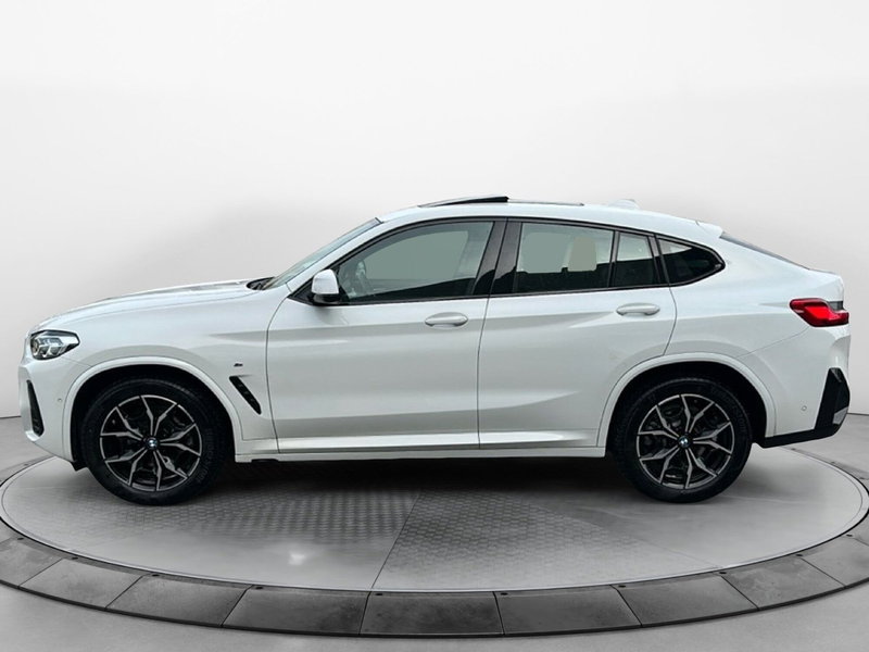 BMW X4 usata a Caserta (17)