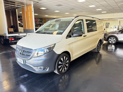 Mercedes-Benz Vito mixto 114 cdi long Pro 9G-tronic del 2021 usata a Torino