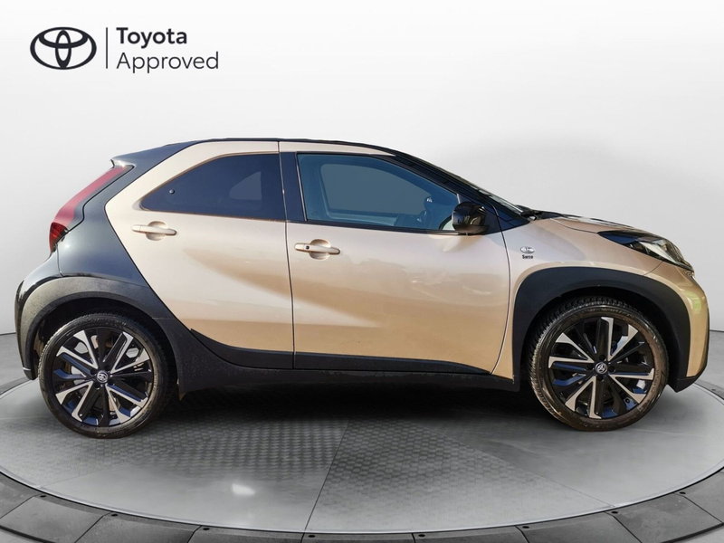 Toyota Aygo X usata a Bergamo (14)