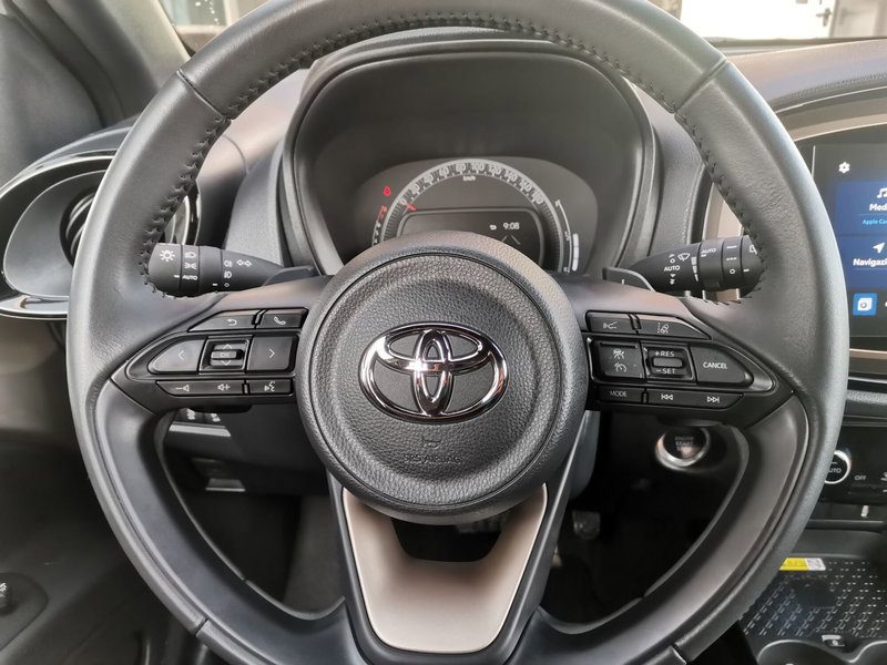 Toyota Aygo X usata a Bergamo (18)