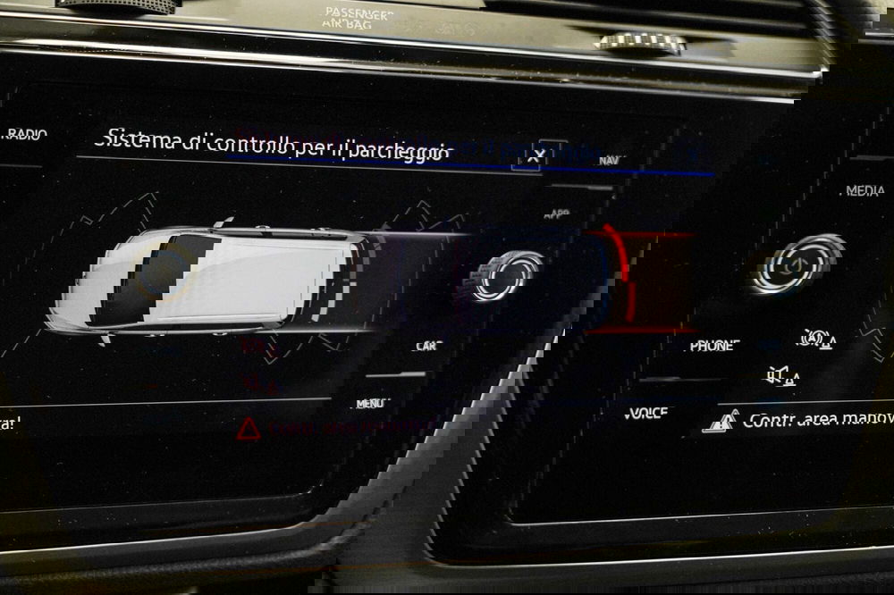 Volkswagen Touran usata a Varese (16)