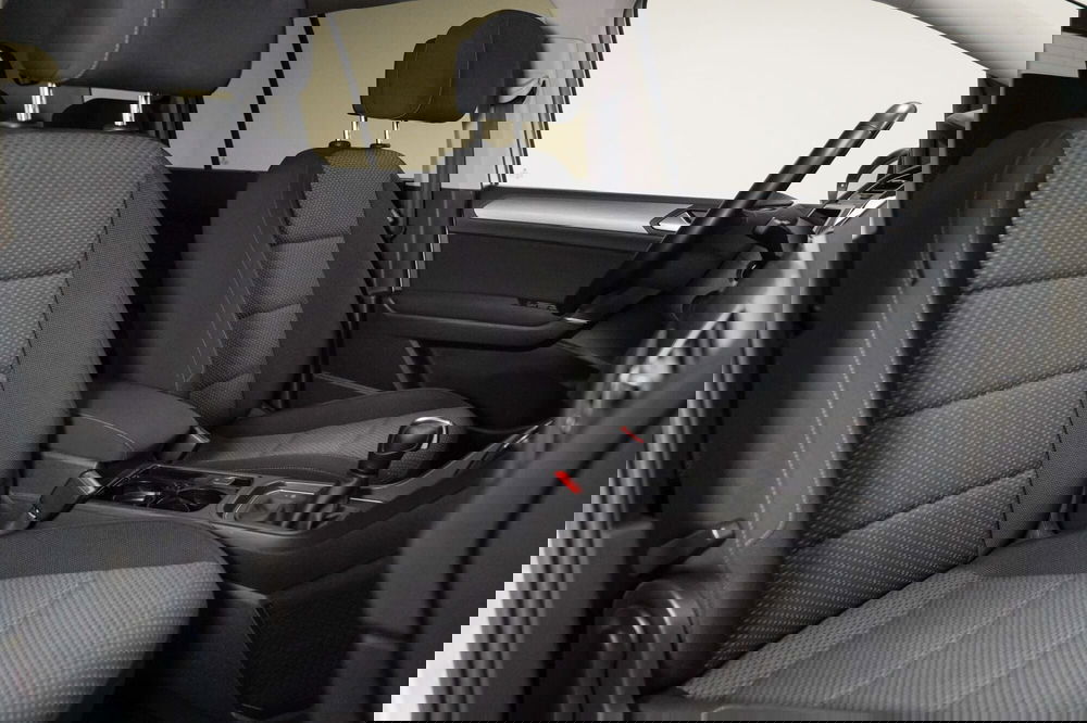 Volkswagen Touran usata a Varese (9)
