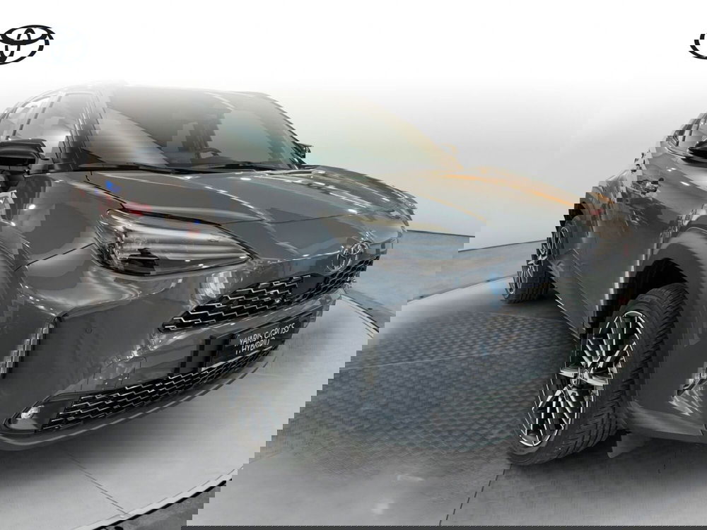 Toyota Yaris Cross nuova a Bergamo (11)