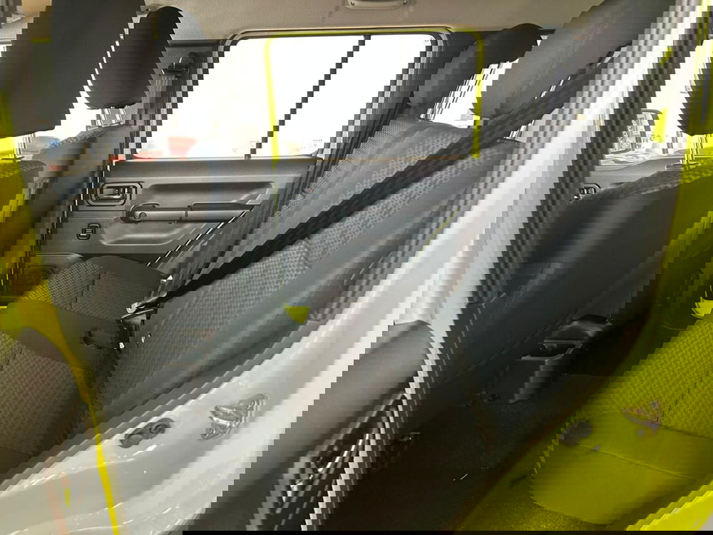 Suzuki Jimny nuova a Bari (12)