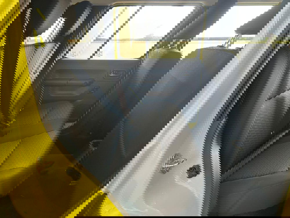 Suzuki Jimny nuova a Bari (13)