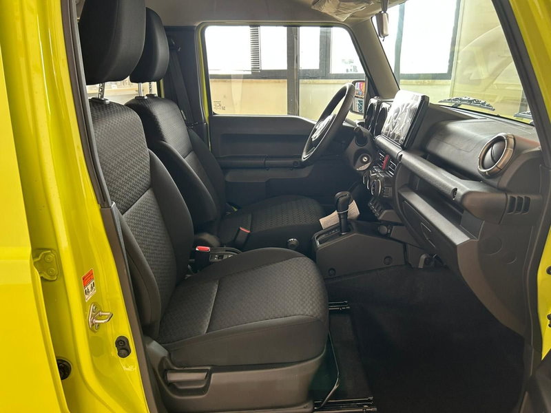 Suzuki Jimny nuova a Bari (14)