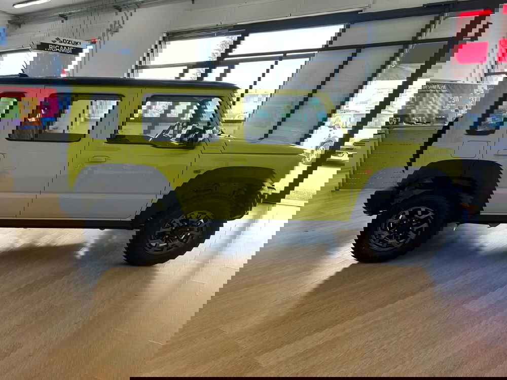 Suzuki Jimny nuova a Bari (4)