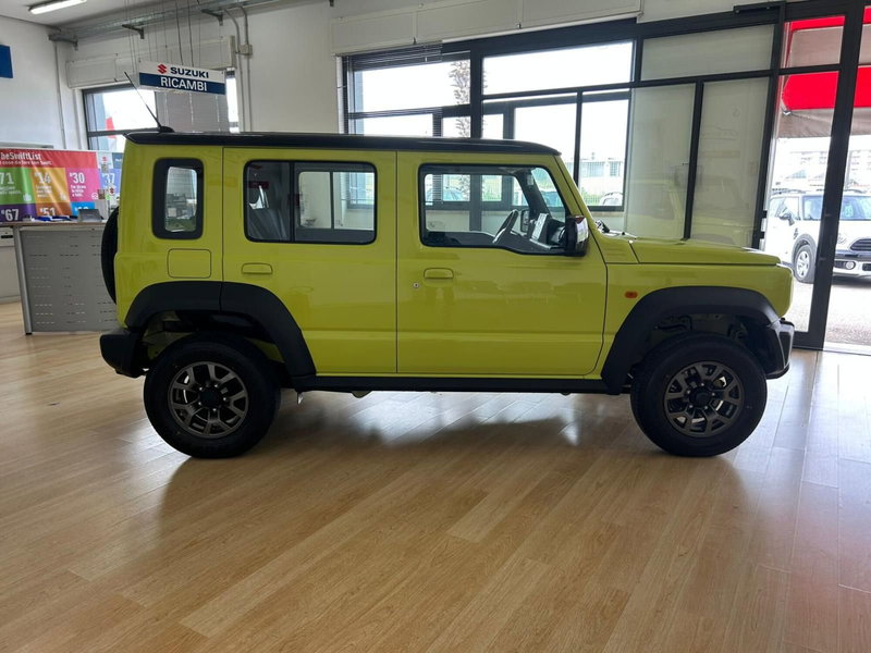 Suzuki Jimny nuova a Bari (4)