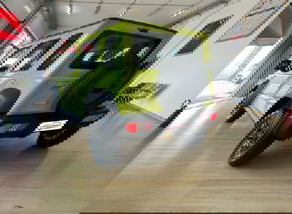 Suzuki Jimny nuova a Bari (7)