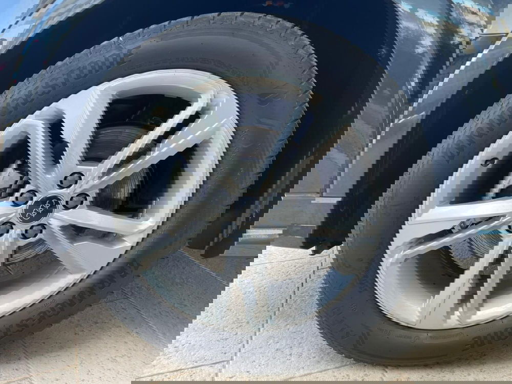 Audi Q3 Sportback usata a Taranto (10)