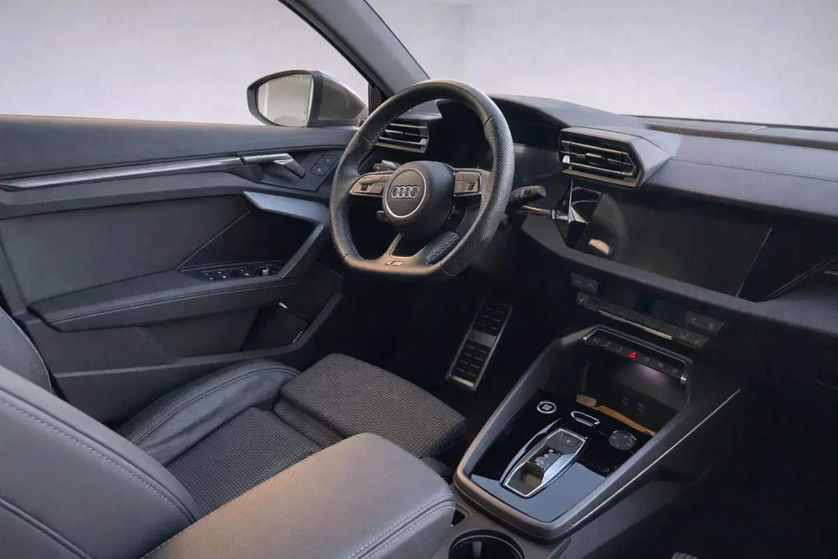 Audi A3 Sportback usata a Taranto (6)