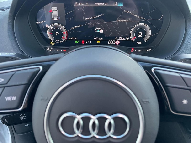 Audi Q2 usata a Taranto (8)