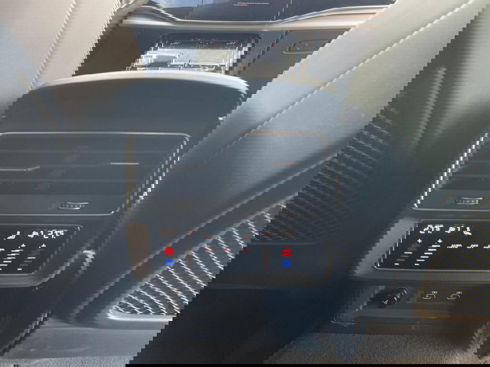 Audi Q7 usata a Taranto (8)