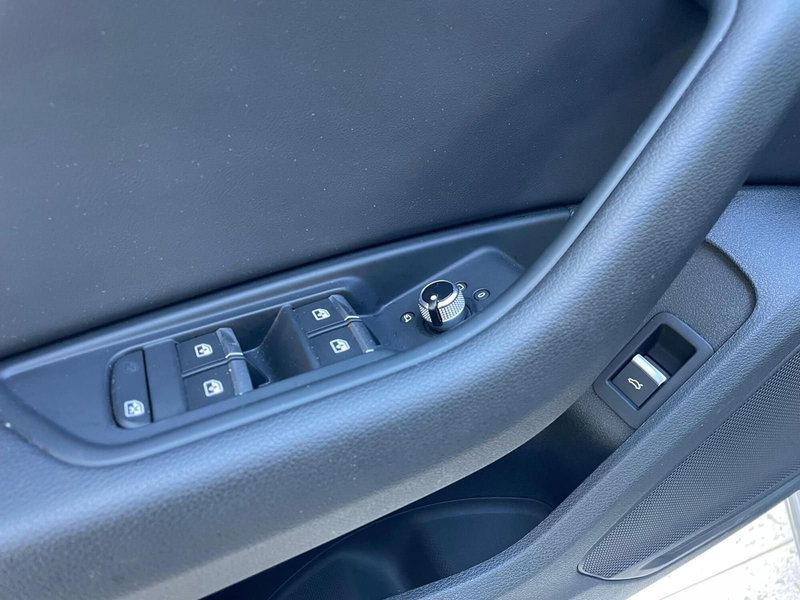 Audi A4 Avant usata a Taranto (9)