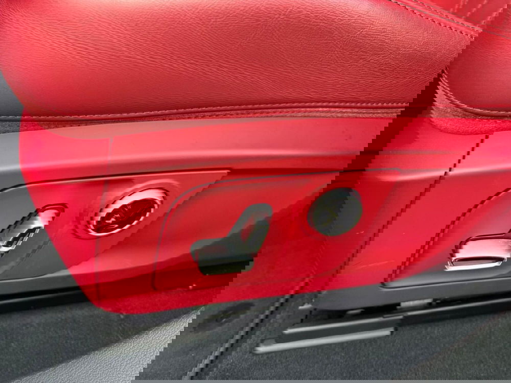 Maserati Levante usata a Salerno (20)